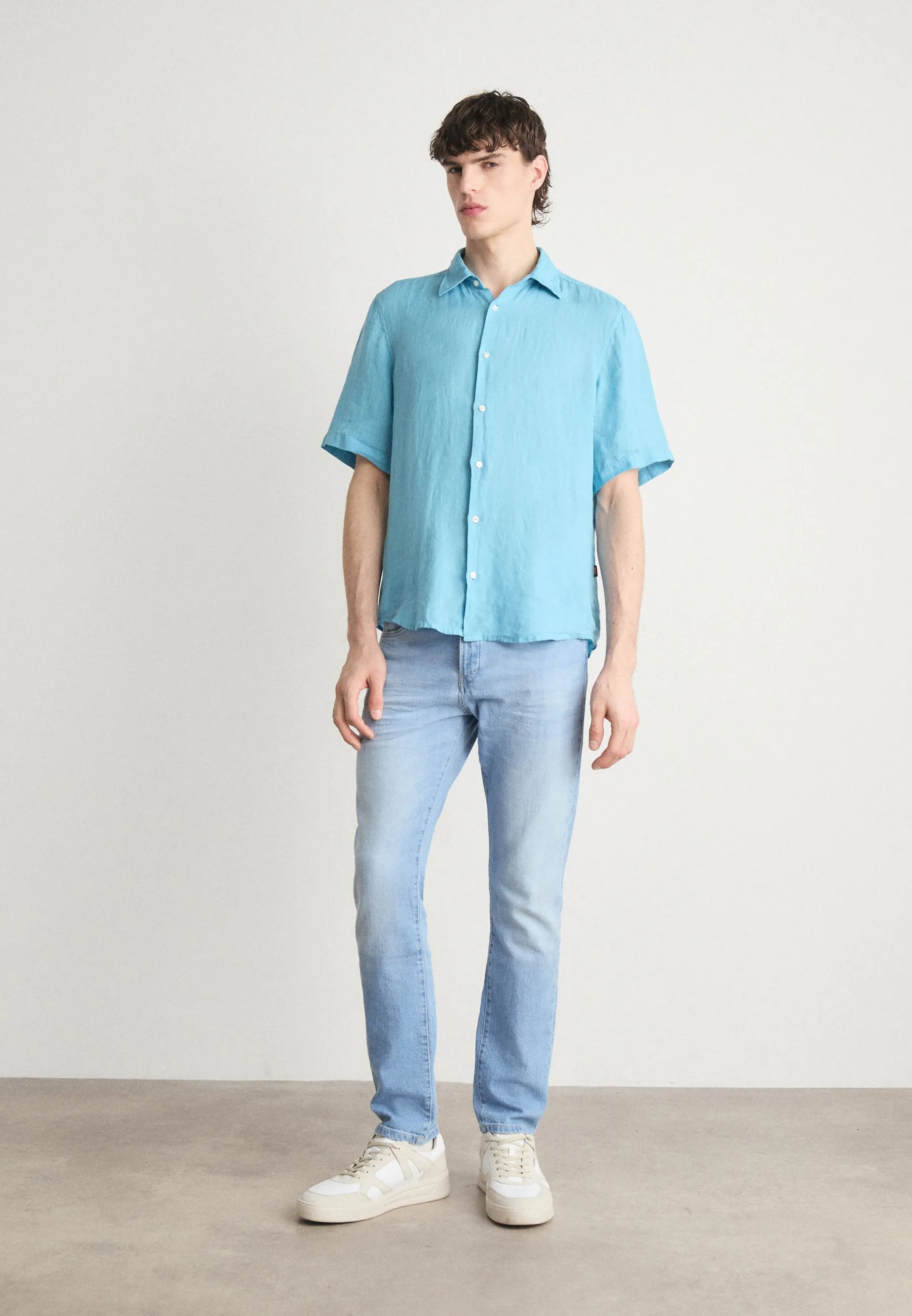 Delaware Slim Fit Jeans