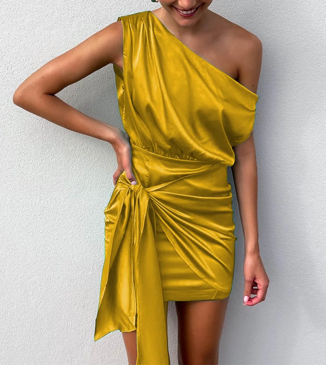 2022 Fashion Halter Metal Ring Off Shoulder Mini Dress Backless Evening Party Clubwear Bandage Bodycon Dress Summer